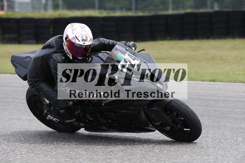/25 10.06.2025 MaxRacing ADR/Gruppe gruen/124